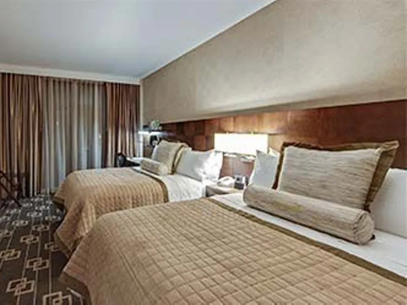 Wyndham Garden Chinatown Hotel New York