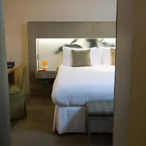 Shoreham Hotel