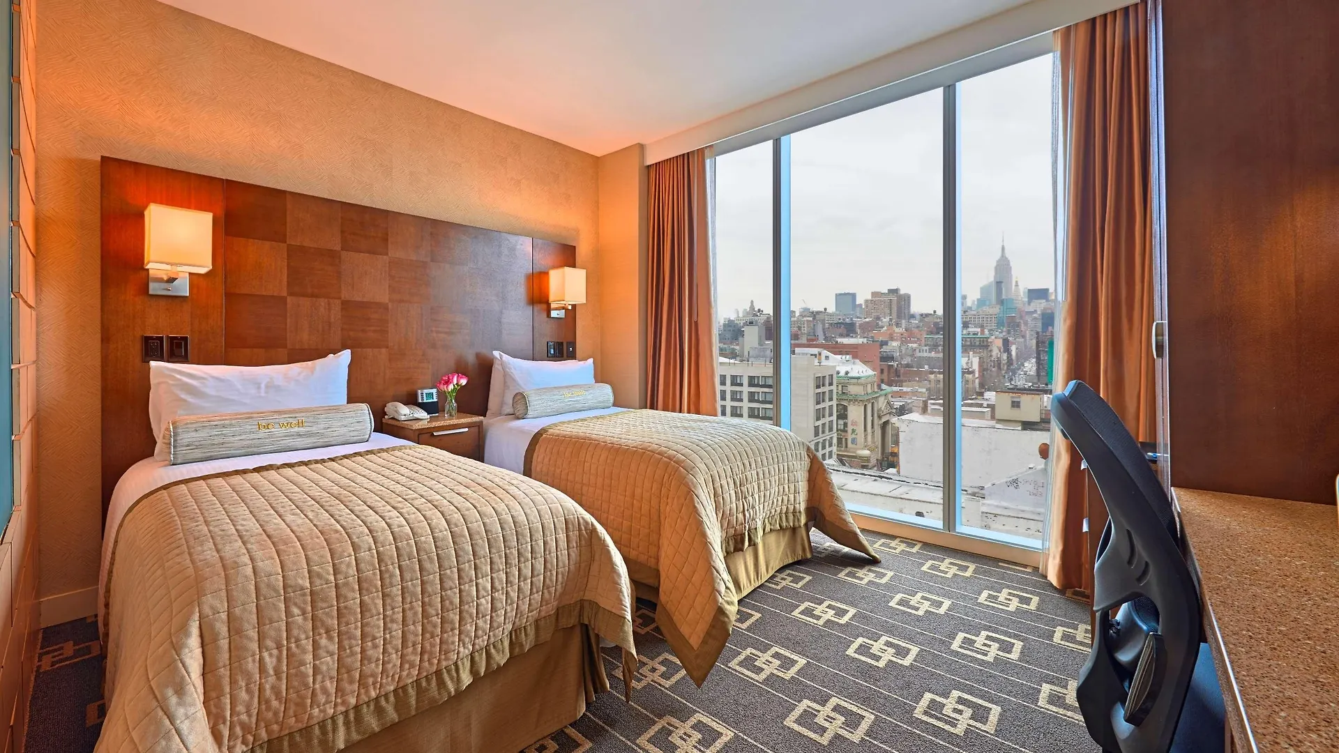 Wyndham Garden Chinatown Hotel New York