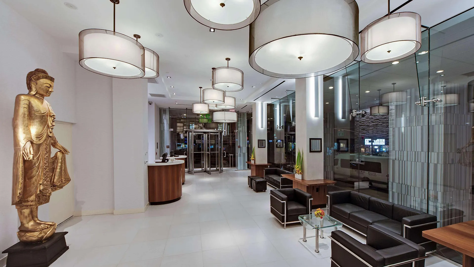 Wyndham Garden Chinatown Hotel New York