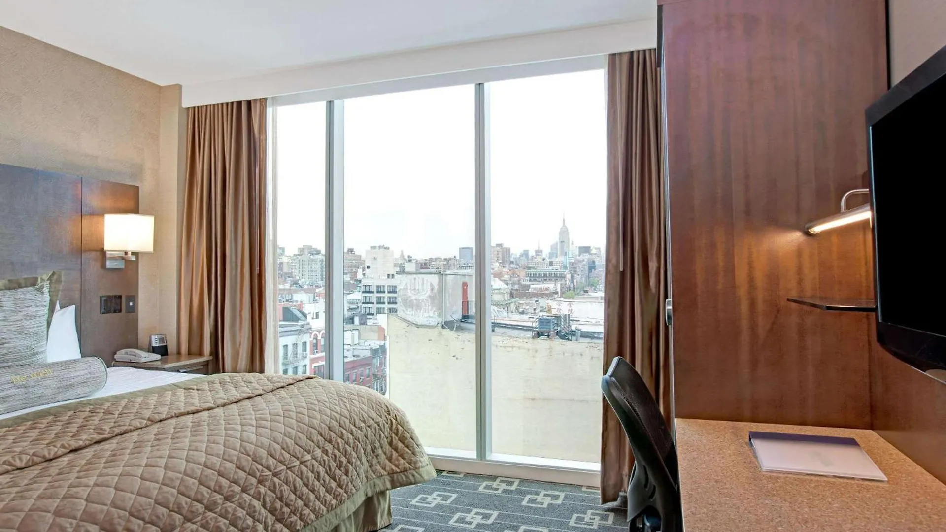 Wyndham Garden Chinatown Hotel New York
