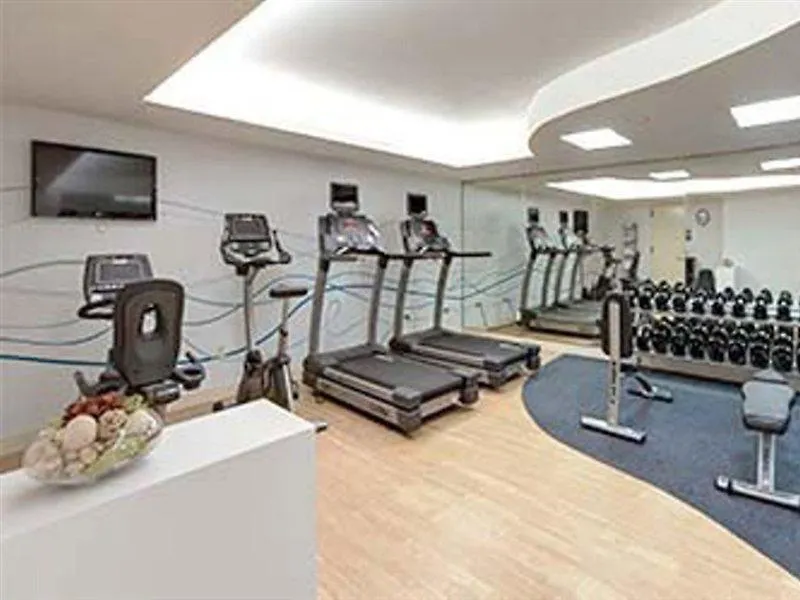 Wyndham Garden Chinatown Hotel New York